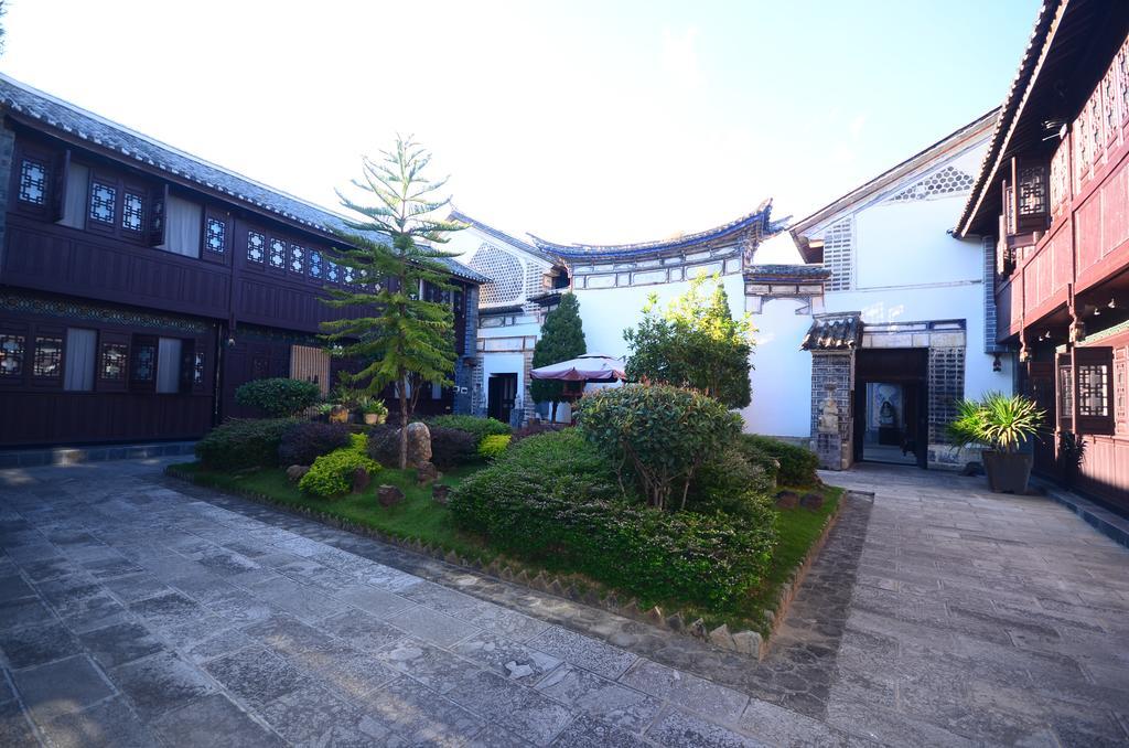 ホテル The Linden Centre Dali 大理市 エクステリア 写真