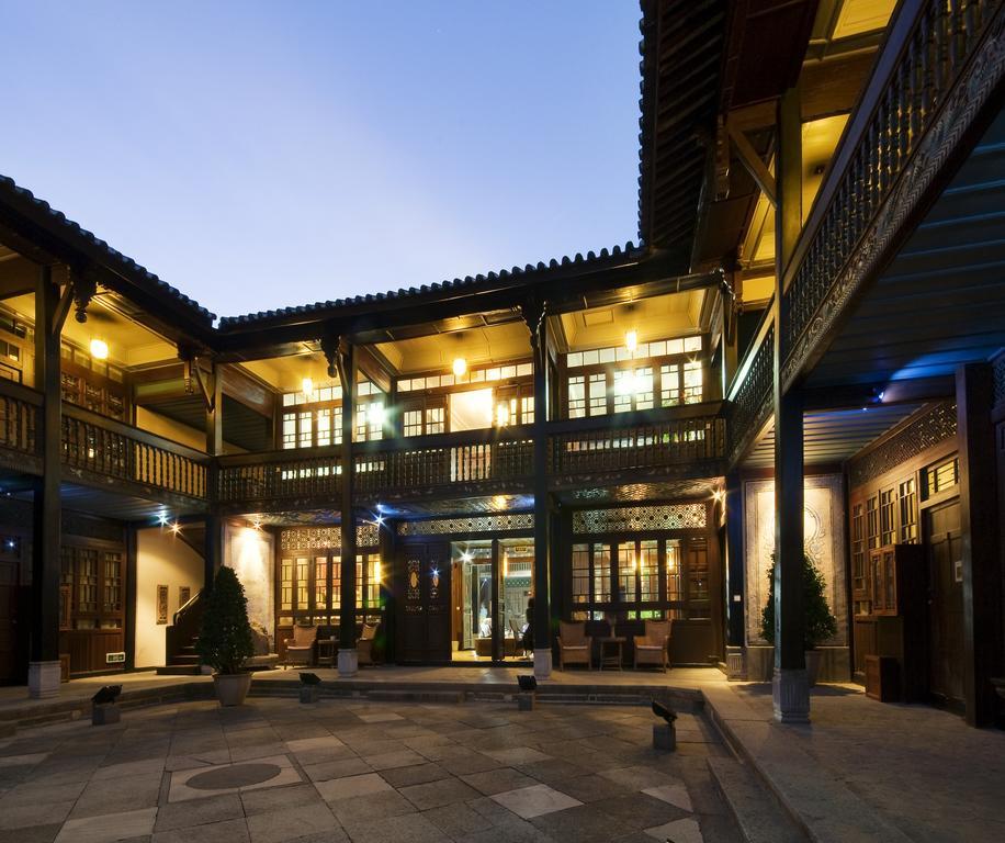 ホテル The Linden Centre Dali 大理市 エクステリア 写真